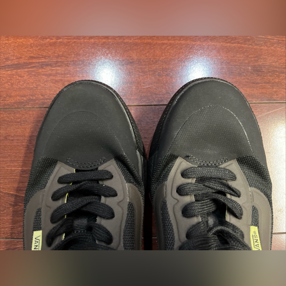 Vans MTE UltraRange Exo Mens 7 / Womens 8.5 Black Brown Shoe Sneaker HALF BOX - Picture 4 of 16